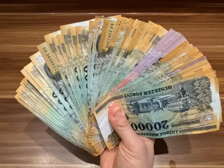 MÁJUSBAN ez az 5 csillagjegy milliomossá válik, ők azok, mutatjuk