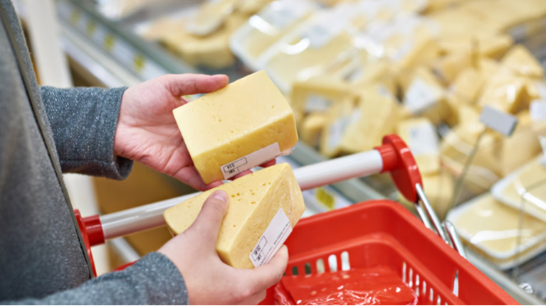 Lehetséges, hogy ez a sajtfajta a demencia ellenszere?