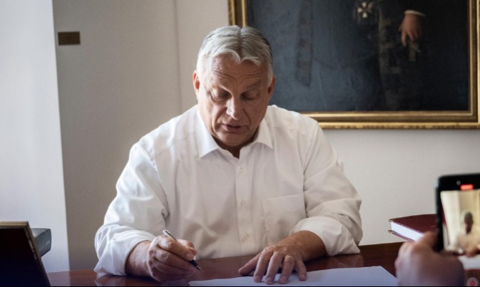 60-89 éves nyugdíjasok, figyelem! Orbán Viktor aláírta, életbe lép hamarosan!