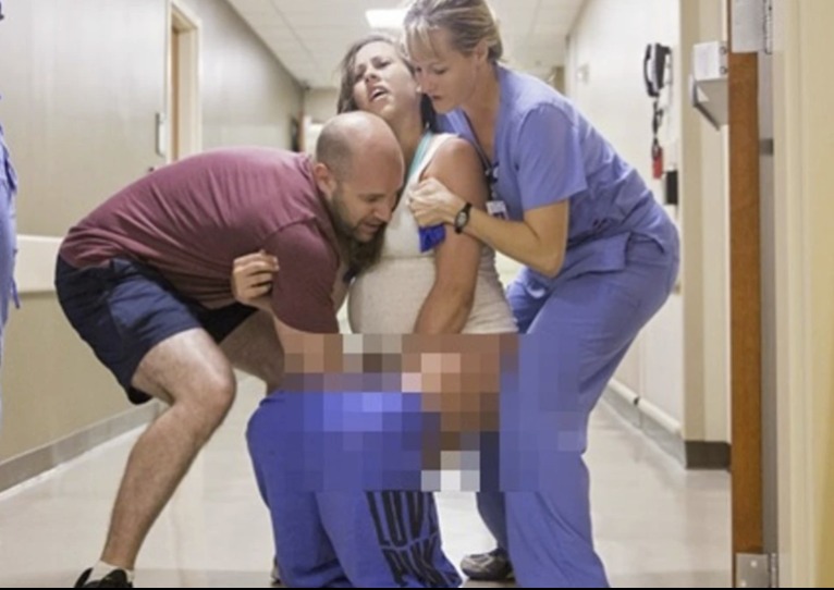 Az ápolónő majdnem elájult mikor meglátta, kinek adott életet a nő