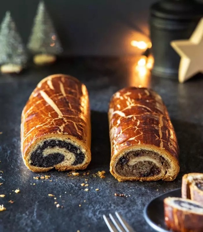 Soha többet nem reped szét a karácsonyi bejgli, ha így sütöd