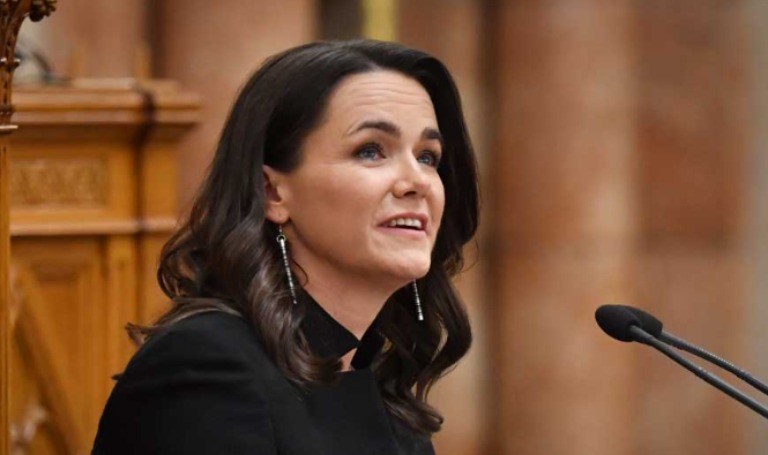 A döntés megszületett! Mindenki 57 év felett vár...