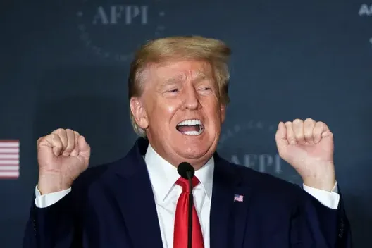 Donald Trump az újraindulását emelgeti