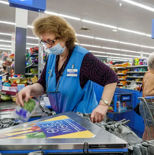 Egy javaslat szerint meg kell szüntetni a nők korábbi nyugdíjazását