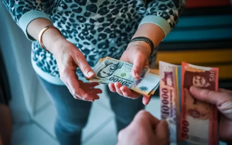 Nyugdíjemelés, nyugdíjkorrekció 2025 - rendkívüli bejelentés érkezett a pénzről!